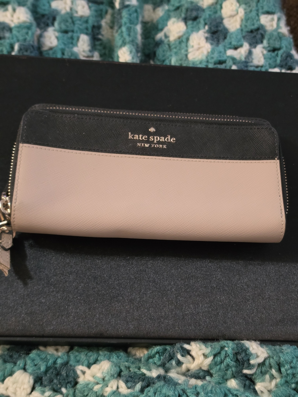 Kate Spade New York Two-Tone Black and Blush Zip Wallet / Wristlet
